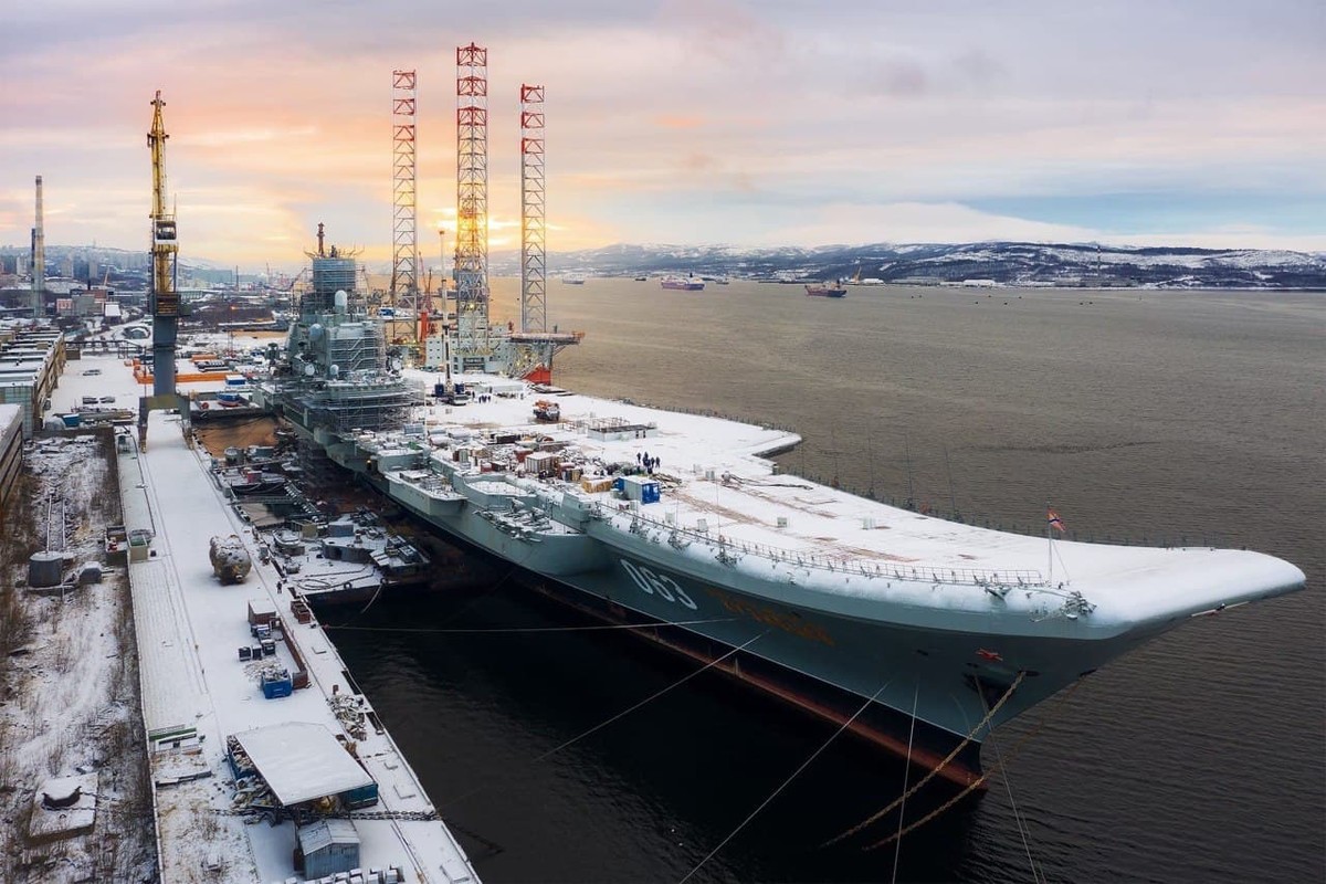 Kuznetsov qua gia coi, My khuyen Nga tu bo giac mo tau san bay-Hinh-2