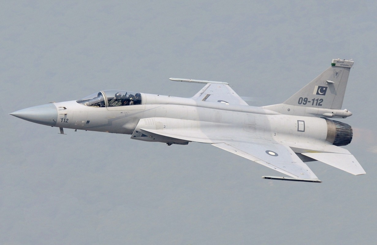 Tai sao Pakistan lai khong chon “quoc bao” J-10C tu dong minh