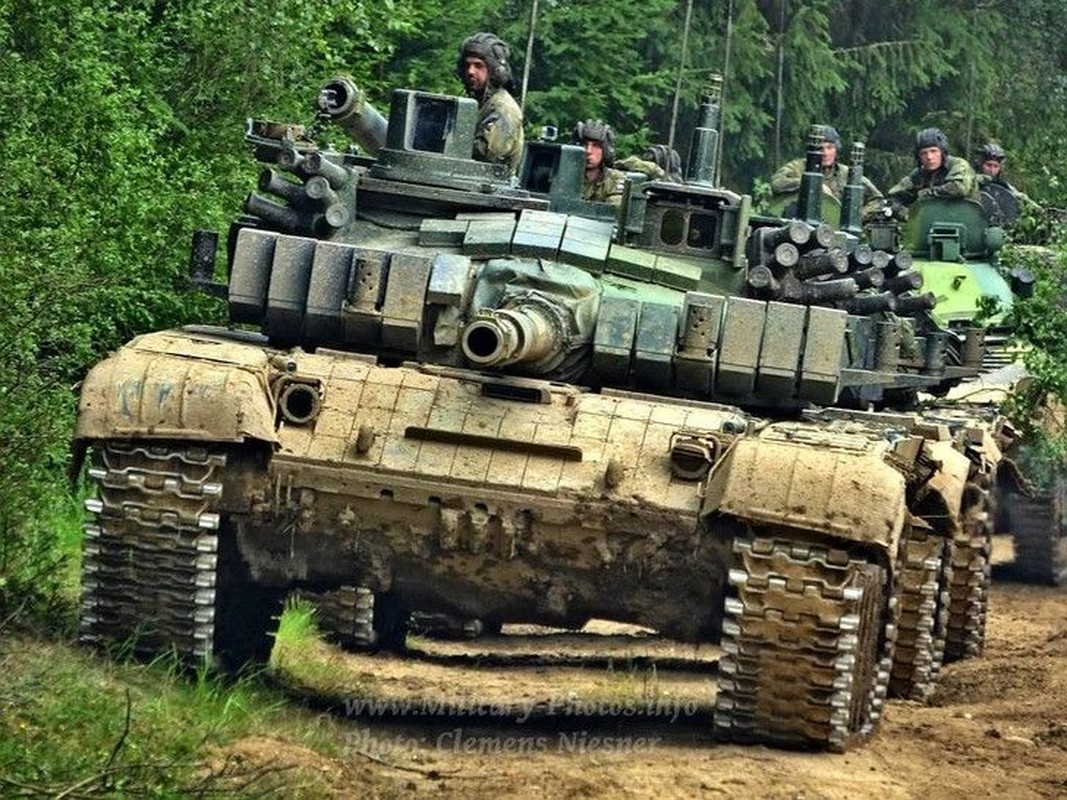 Bat ngo: Sec hien dai hoa xe tang T-72 con tot hon Nga-Hinh-15