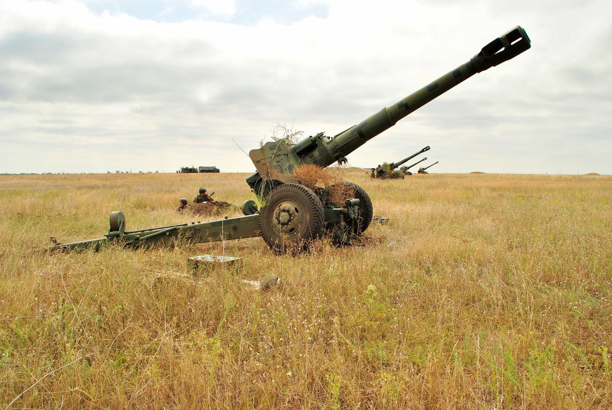 Vi sao Trung Quoc dung ca hai loai dan phao 152 va 155 mm?-Hinh-3