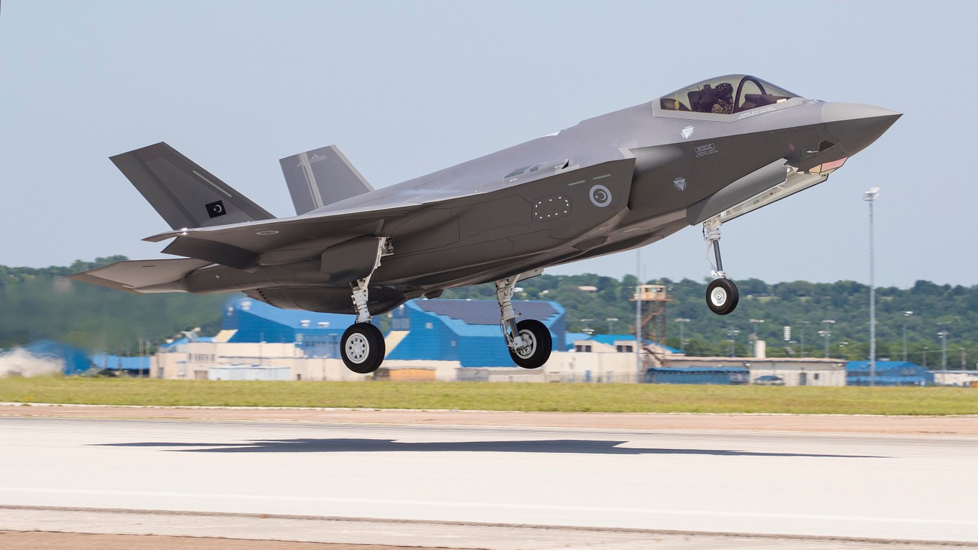 Soc: Tiem kich F-35 co the bi ngung che tao nhu F-22 truoc day-Hinh-14