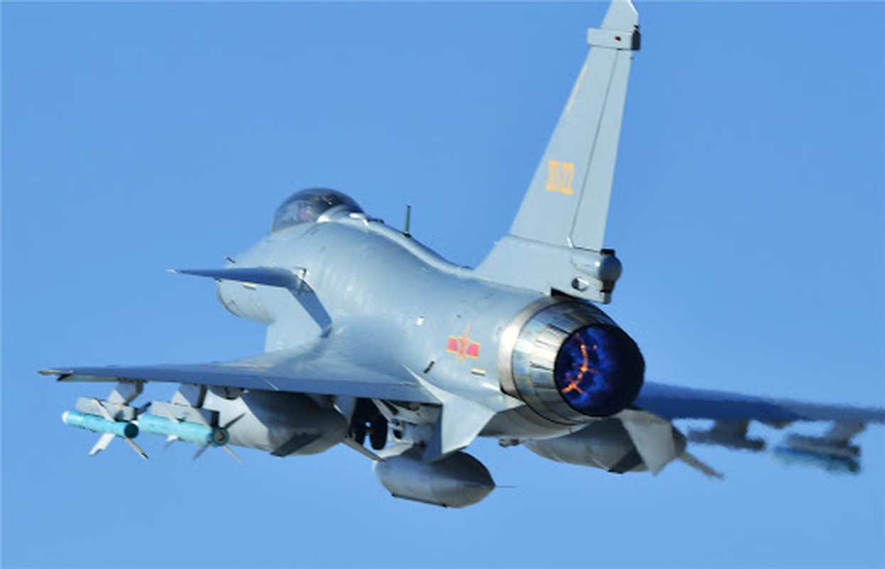 Trung Quoc khoe J-11 khien Nga phai hoi han vi trot ban Su-27-Hinh-12