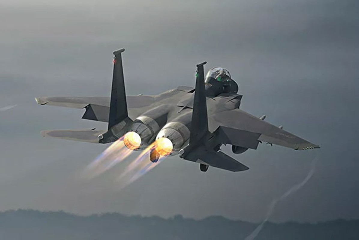 My co qua nong voi khi dua tiem kich F-15EX vao bien che?-Hinh-15