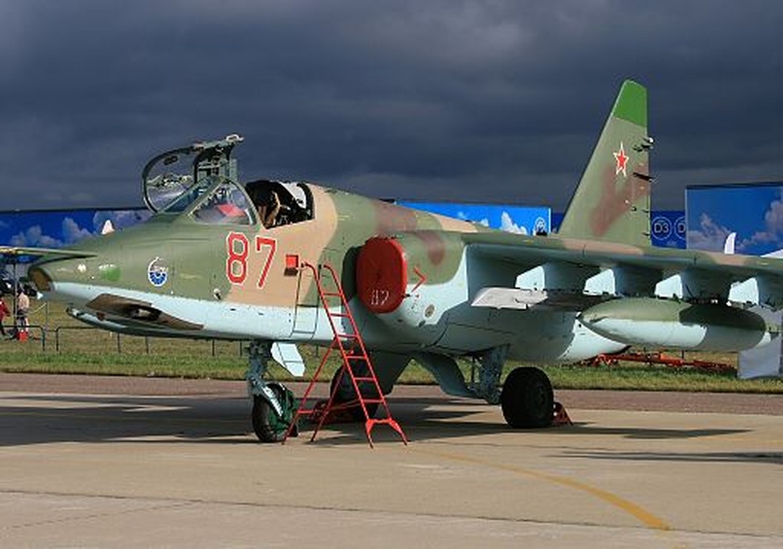 Xem Israel do “xe tang bay” Su-25KM cho Gruzia de chong lai Nga-Hinh-3
