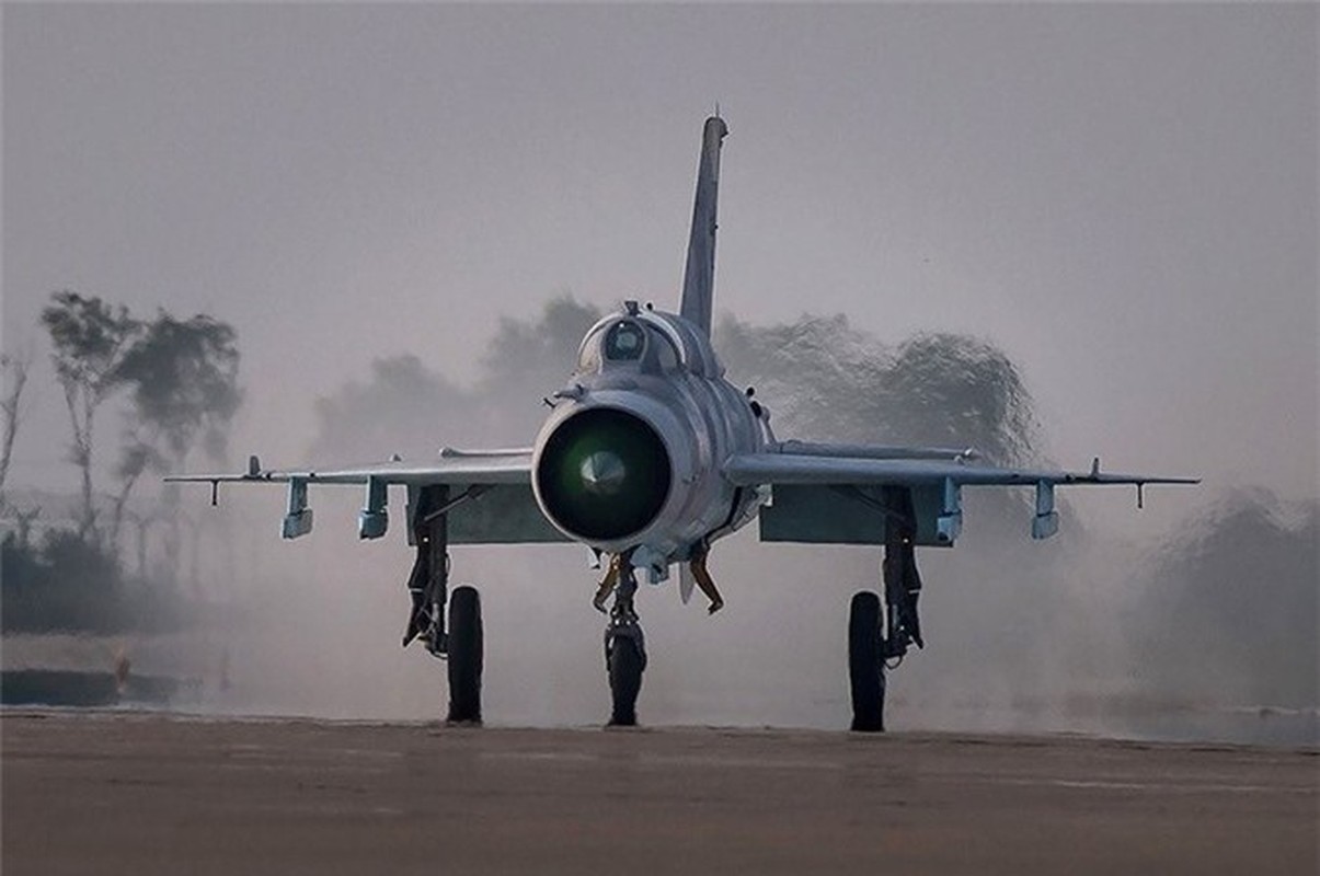 Sau hon nua the ky, Trung Quoc van miet mai che tao MiG-21-Hinh-4