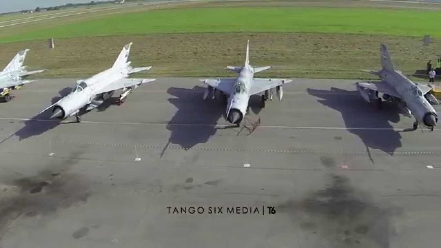 Khong quan Serbia xuc dong chia tay lao tuong MiG-21 huyen thoai-Hinh-8