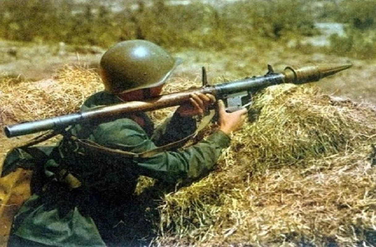 RPG-7 du da 60 tuoi van la noi khiep dam voi moi loai xe tang-Hinh-4