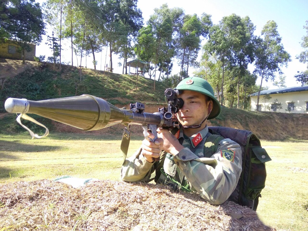 RPG-7 du da 60 tuoi van la noi khiep dam voi moi loai xe tang-Hinh-9