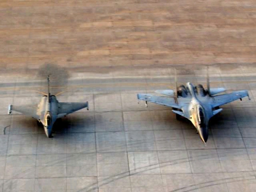 Tranh cai trong khong quan An Do: Rafale hay Su-30MKI manh hon?-Hinh-5