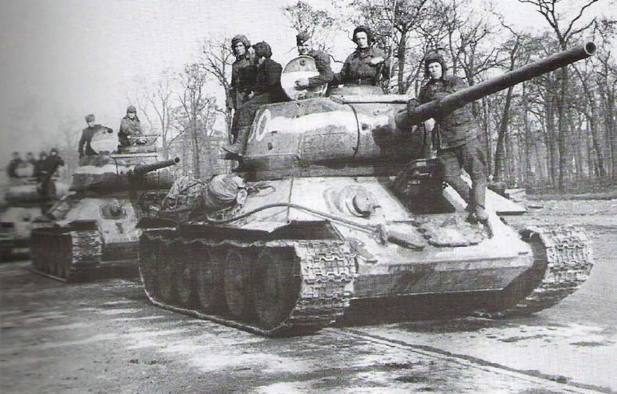 Tai sao lai co “so 85” trong dinh danh cua huyen thoai T-34-85-Hinh-9