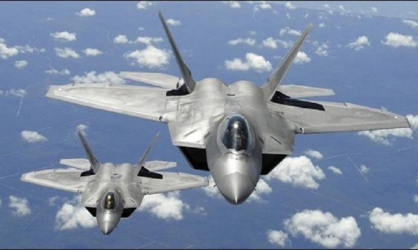 Huy dong mot dan F-22 Raptor, My ran mat cung luc ca Nga, Trung-Hinh-16