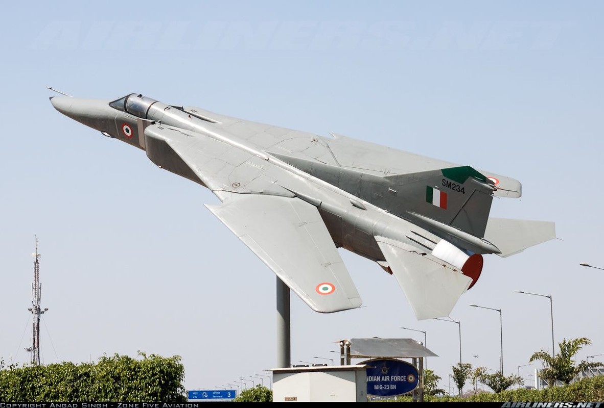 An Do dung sieu co MiG-25 ra vao khong phan Pakistan nhu 