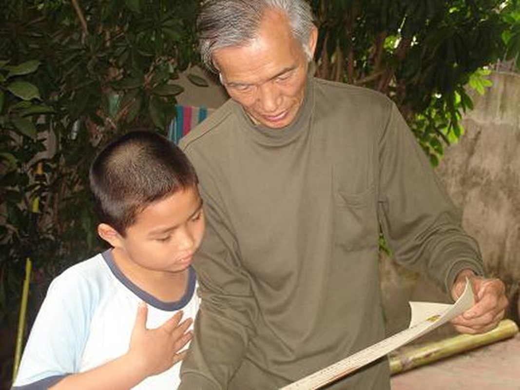 Nguoi chien si gui hang voi quang duong bang mot vong Trai Dat-Hinh-19