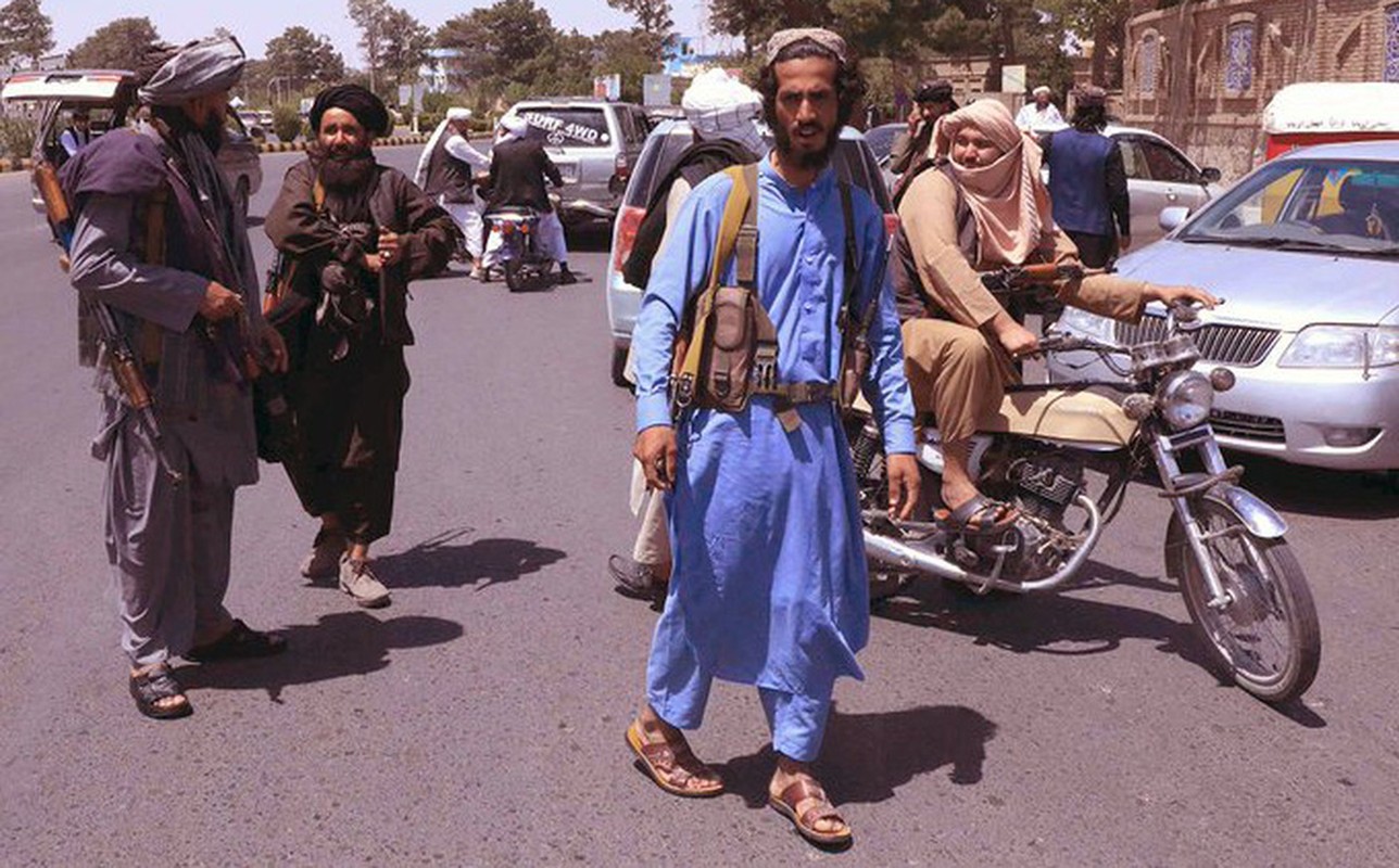 My va phuong Tay so tan khan, lieu Nga co the cuu duoc Kabul?-Hinh-20