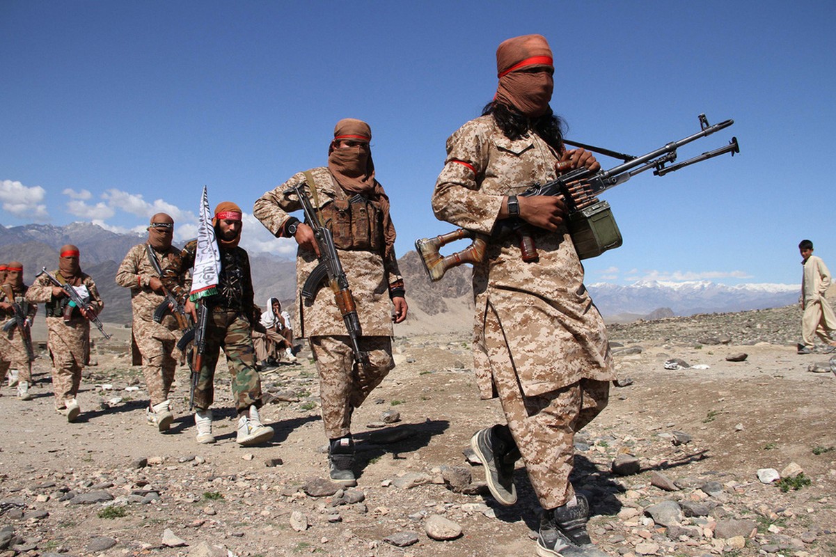 Binh dinh xong Afghanistan, Taliban duoc trang bi toan vu khi My-Hinh-4