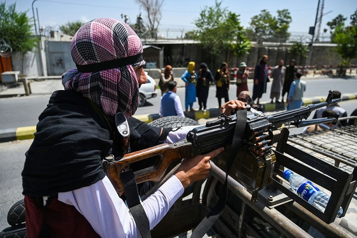 Binh dinh xong Afghanistan, Taliban duoc trang bi toan vu khi My
