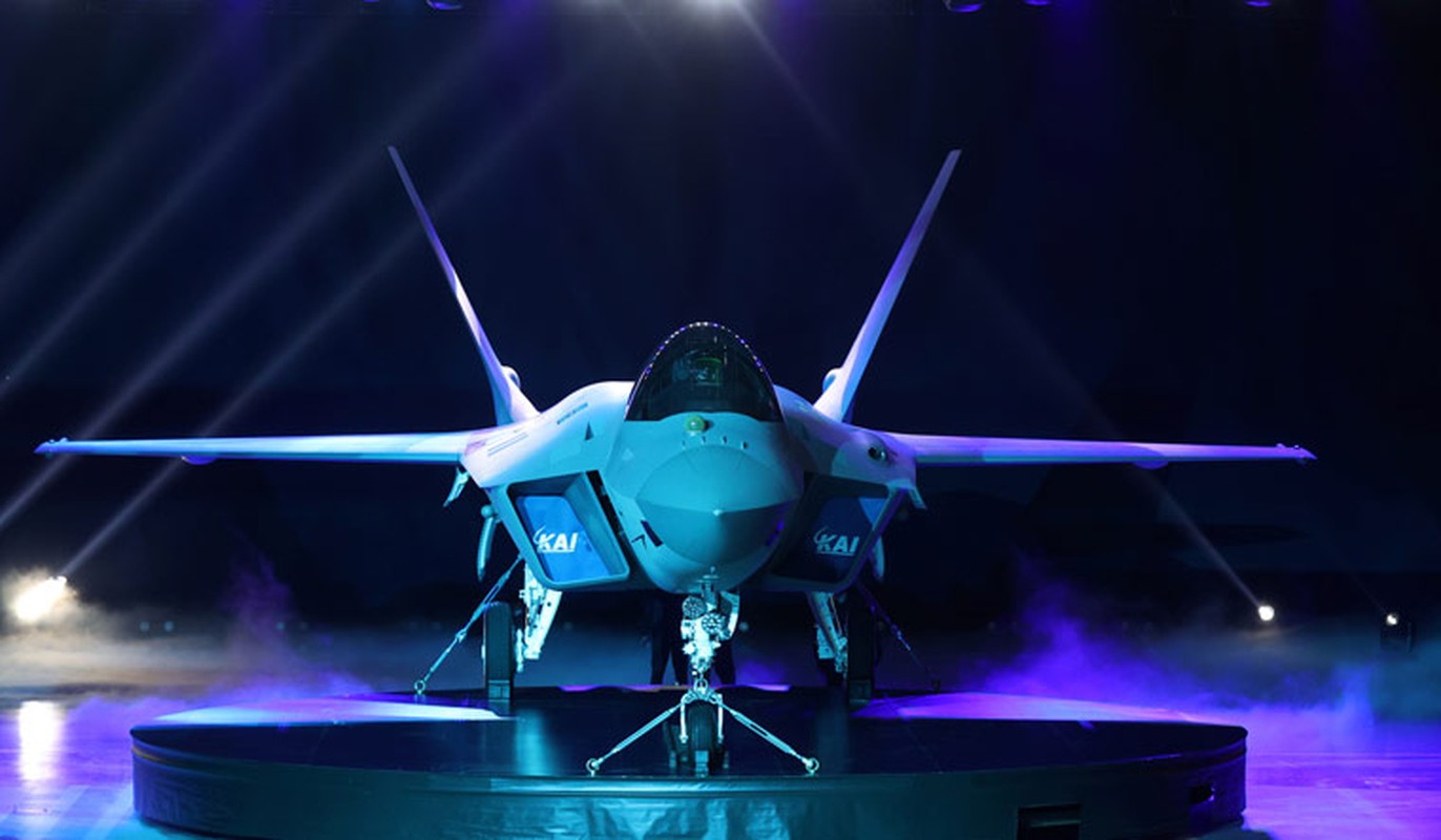 Chien dau co tang hinh KF-21 lieu co du suc sanh ngang F-35?-Hinh-8