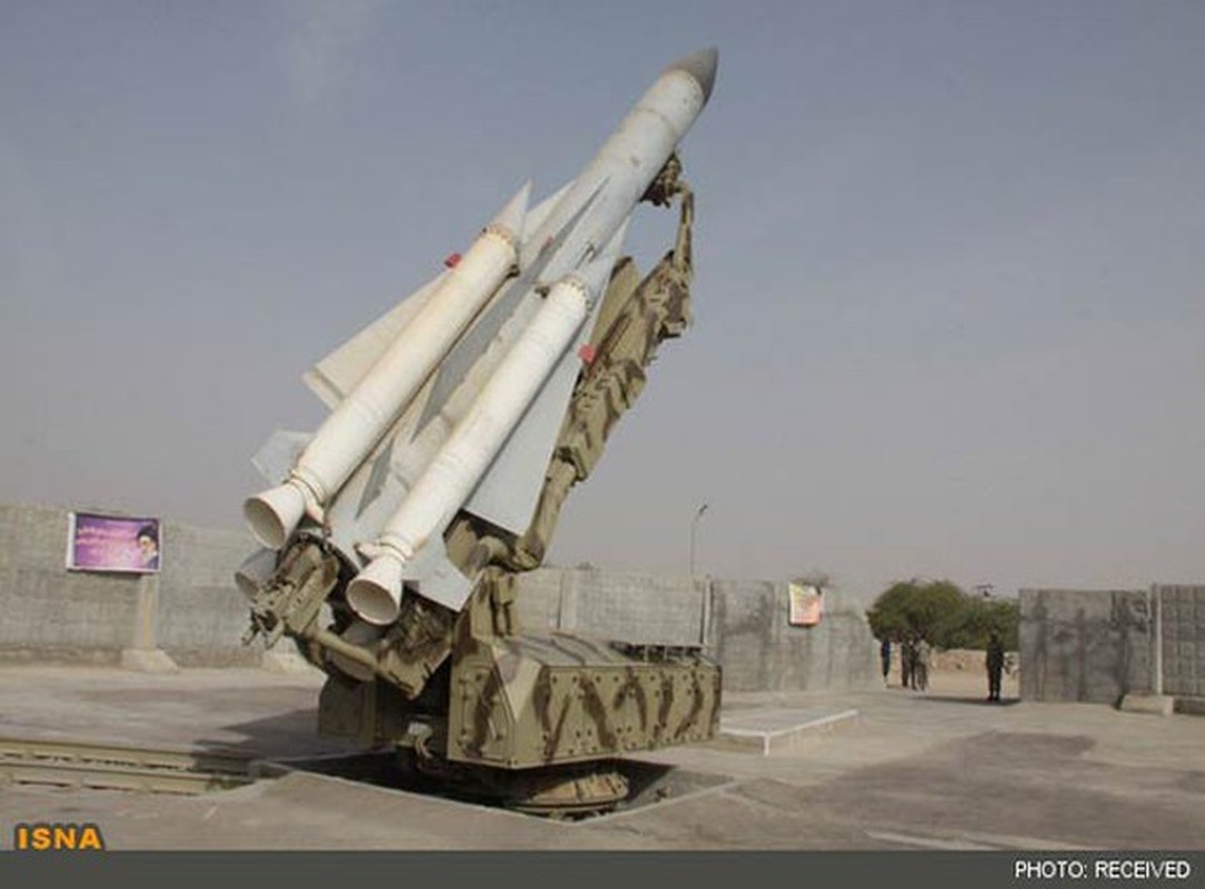 Iran khoe ten lua “cua nha trong duoc” manh hon ca S-400 Nga-Hinh-14