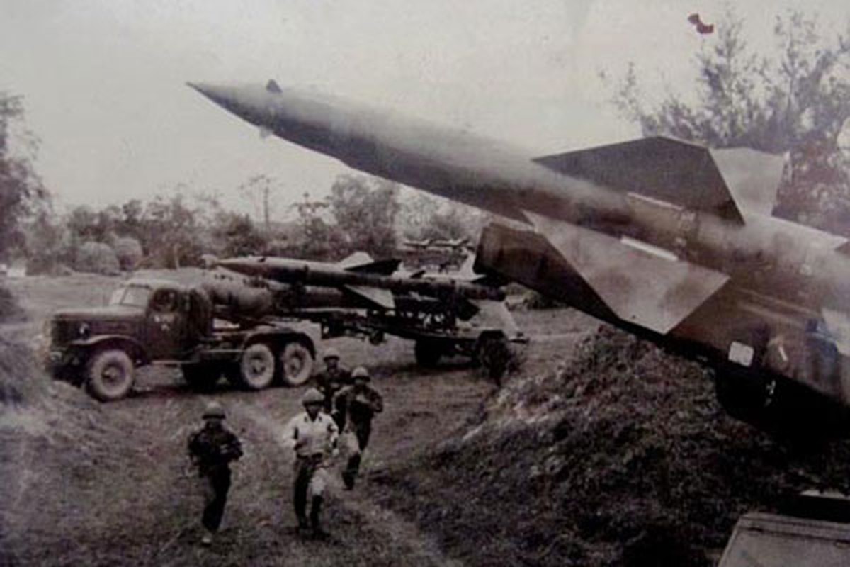 Vi sao Phao Dai Bay B-52 thua dam khi tham chien o Viet Nam-Hinh-8