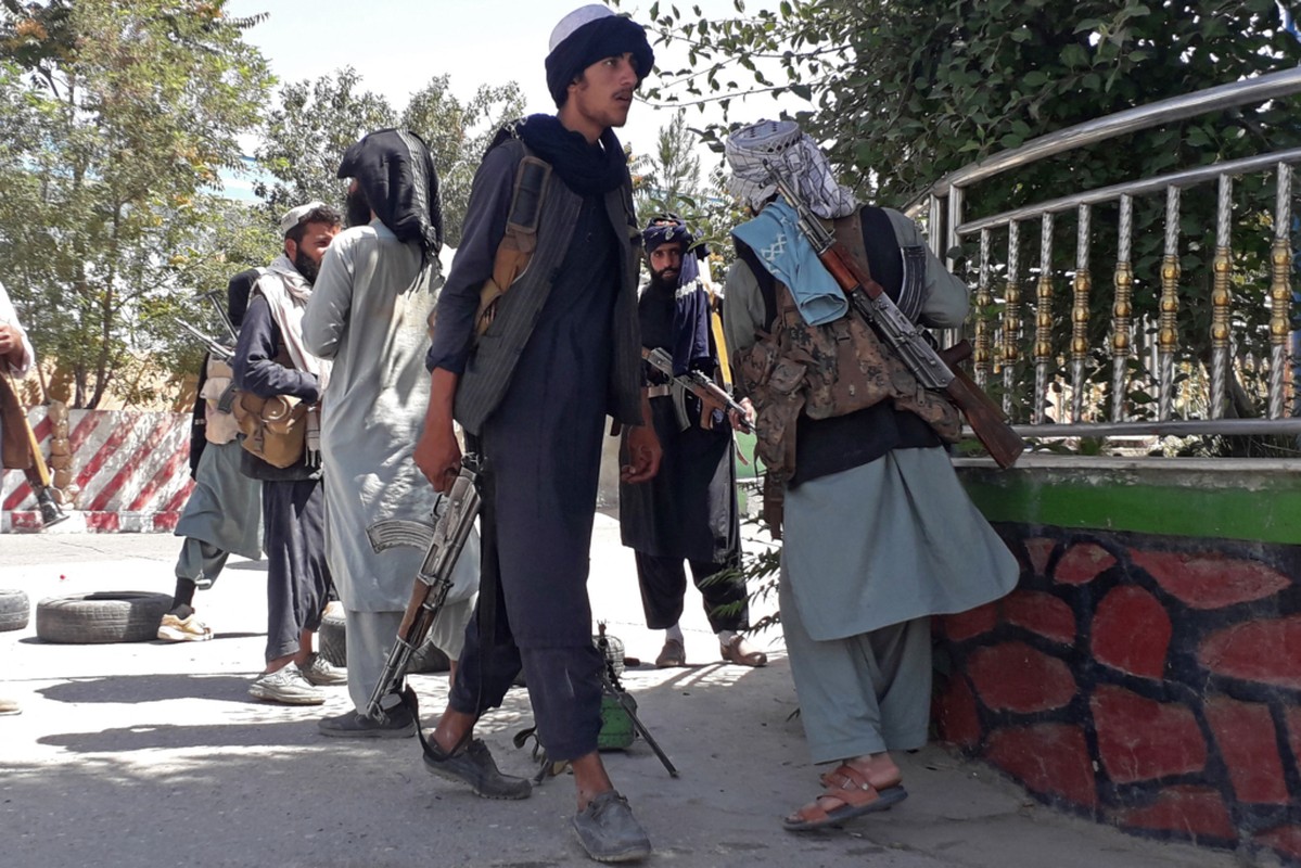 Afghanistan: Sung ong va bao luc tran lan khi Taliban nam quyen-Hinh-9