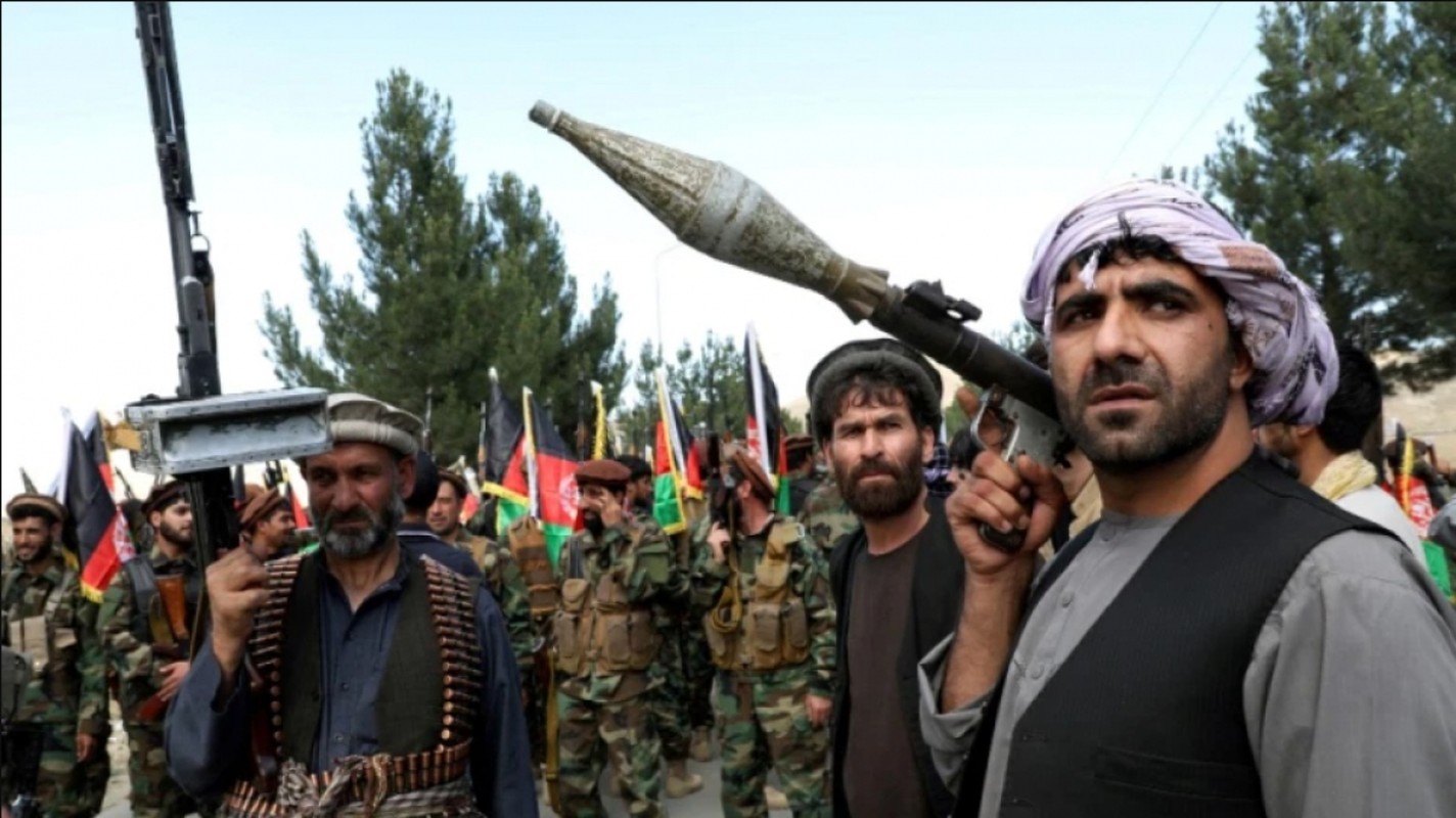 Gianh quyen kiem soat Afghanistan xong, Taliban tan cong ISIS-K-Hinh-10