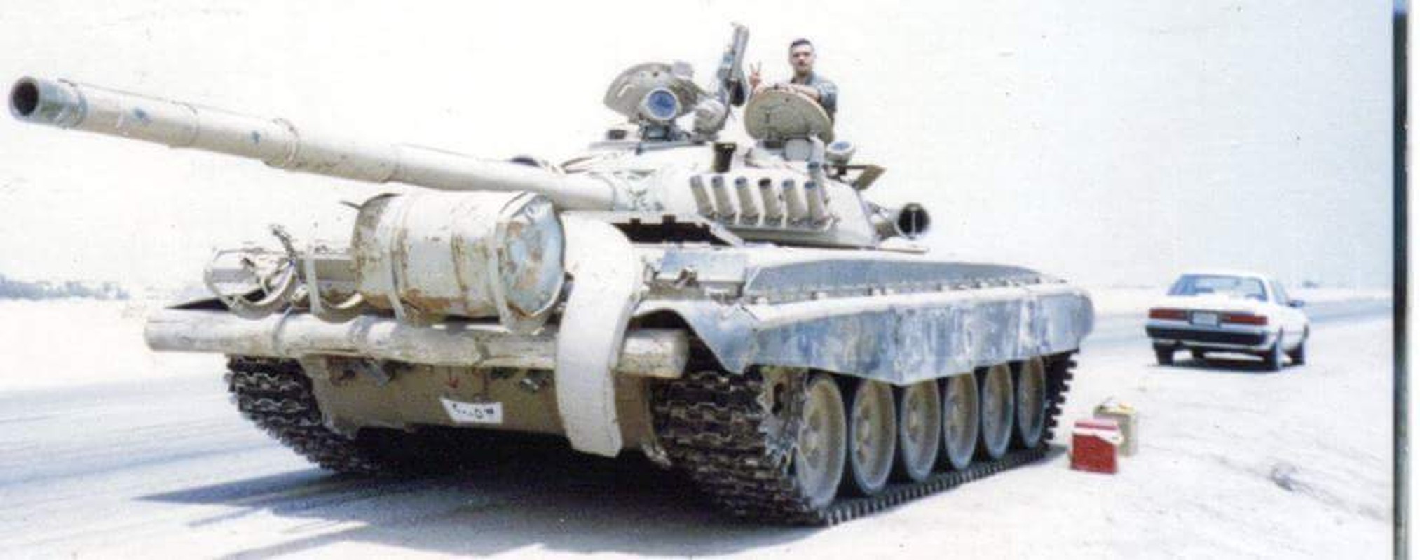 Tran danh “tu sat” cua T-72 Iraq khi doi dau voi M1A1 My-Hinh-6