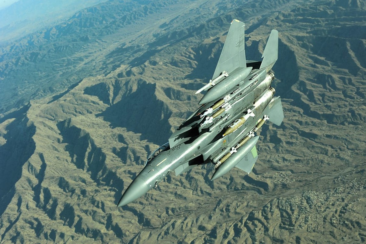 F-15 My va Su-35 Nga: Ky phung dich thu chua tung cham mat [P2]-Hinh-5