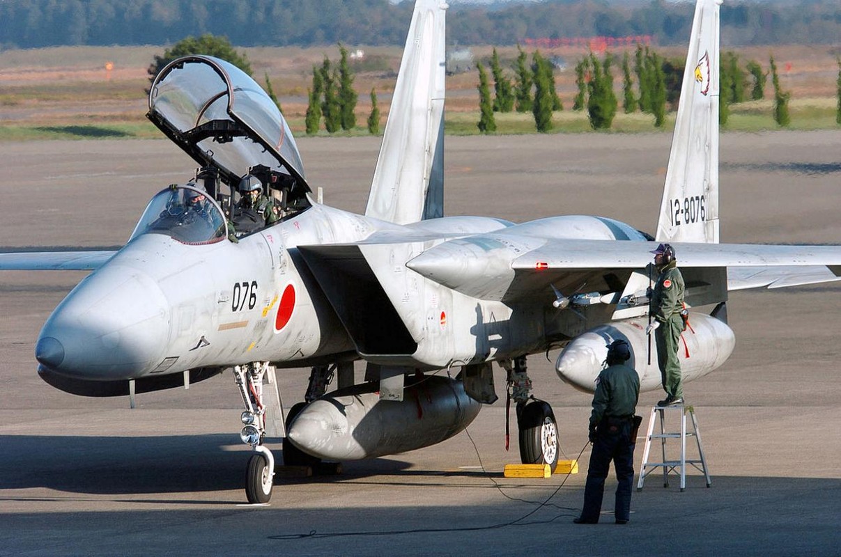 Soc: Nhat Ban nang cap tiem kich F-15 thanh “ngua tho” ten lua-Hinh-9