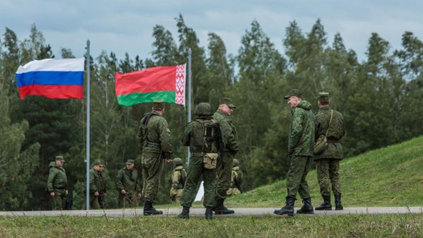 Nga dieu Su-35 den Belarus san sang tham chien ngay khi can-Hinh-2