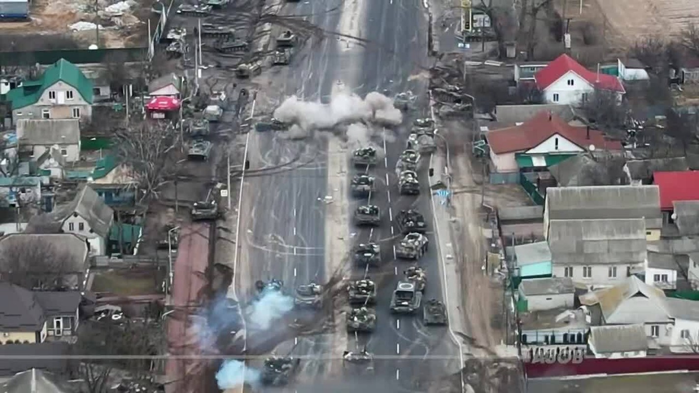 Ukraine dan quan phuc kich, chi huy trung doan xe tang Nga tu tran-Hinh-2