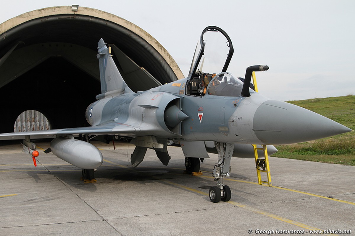 Lieu Mirage 2000 co giup Ukraine doi dau duoc voi Su-35 Nga?-Hinh-7