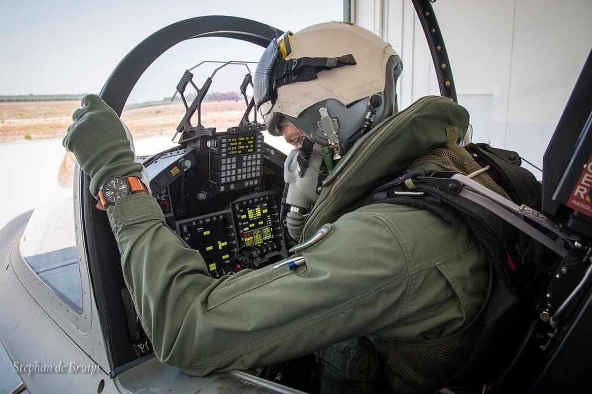 Phi cong Ba Lan “dau dau” khi chuyen loai tu lai MiG-29 sang F-35-Hinh-8