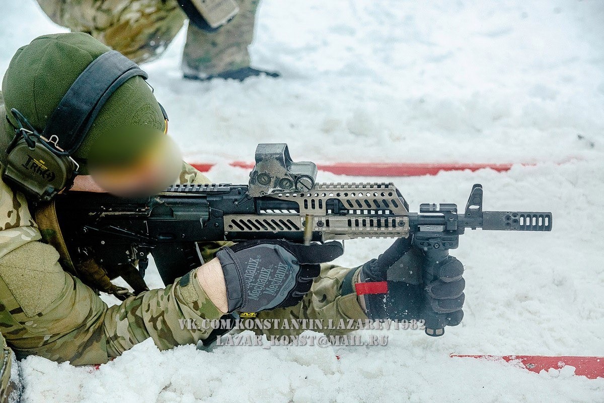 View - 	Khẩu súng AK Alpha đặc biệt của đặc nhiệm Nga