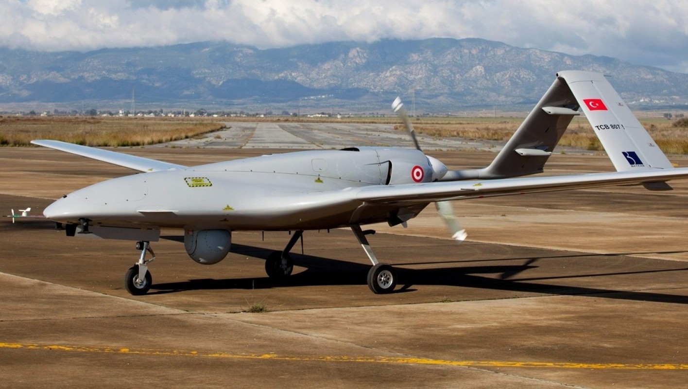 View - 	Trung Quốc trình làng loại UAV sinh đôi với Shahed 136 của Iran