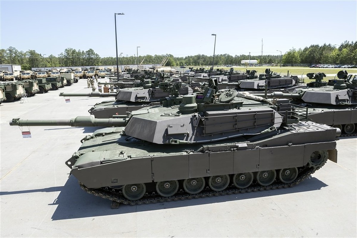 Ukraine lan dau tien su dung xe tang M1A1 Abrams tren chien truong-Hinh-14