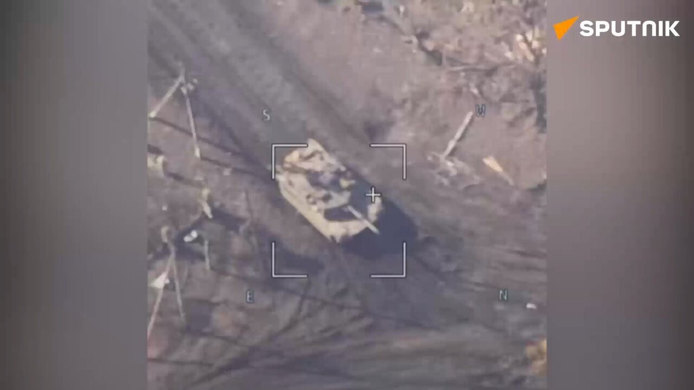 View - 	Giải mã UAV Piranha 10 phá hủy thành công tăng M1A1 Abrams