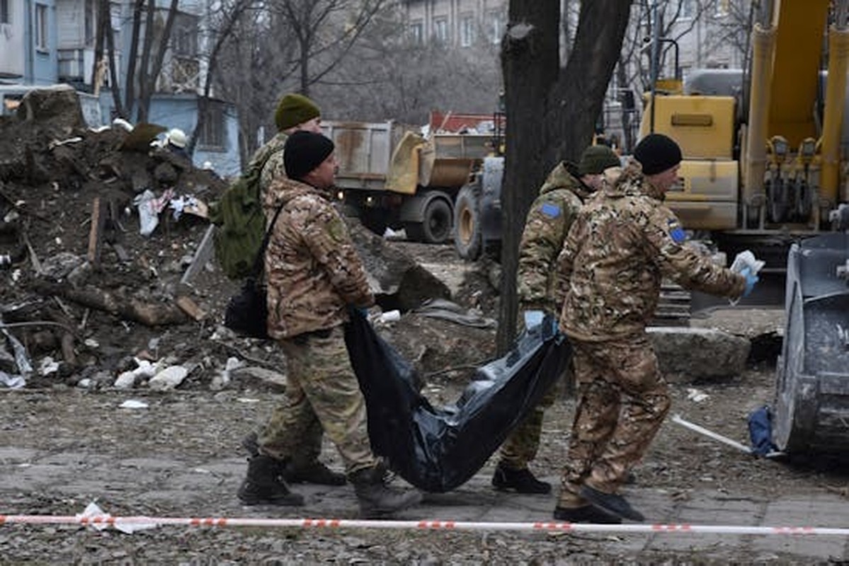 View - 	Đang họp kín ở Odessa các sĩ quan NATO bị tên lửa Nga hỏi thăm