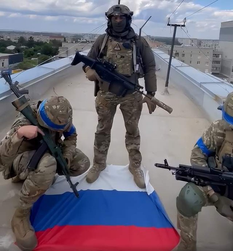 View - 	Tiểu đoàn Siren khét tiếng bị Nga dùng siêu bom xóa sổ