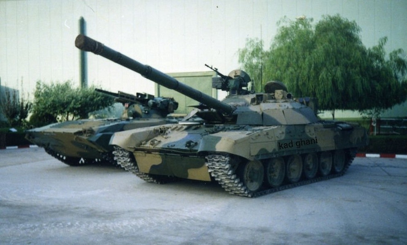 View - 	Tình báo quân sự Mỹ khai thác bí mật xe tăng T-72AG