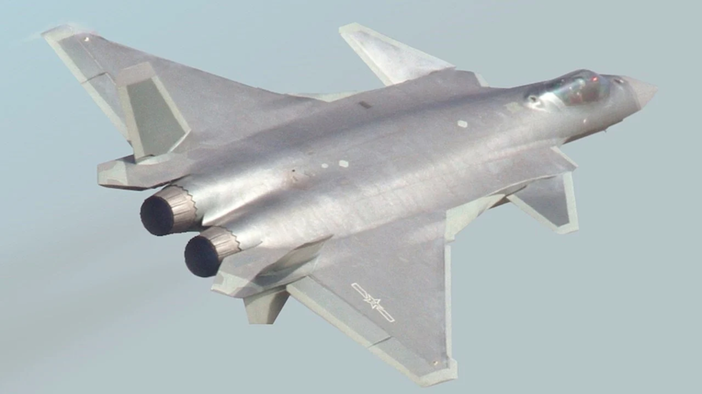 J-20 Trung Quoc “de doa” su thong tri tren khong cua My-Hinh-11