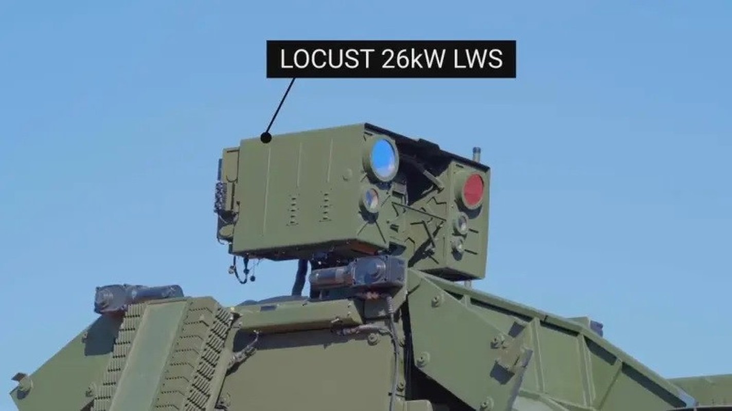 View - 	Vũ khí laser trên khung Stryker bị phá hủy tại Kursk