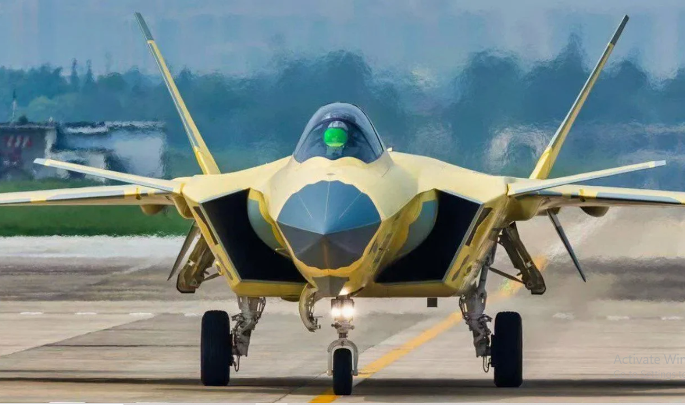 J-20 Trung Quoc “de doa” su thong tri tren khong cua My-Hinh-4