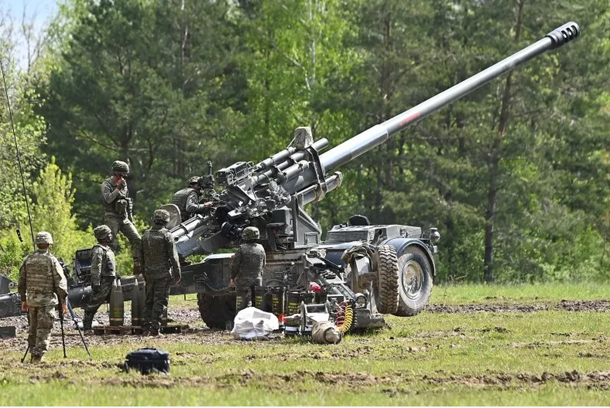 Luu phao M777, “vua chien truong” My trong xung dot Nga - Ukraine-Hinh-2