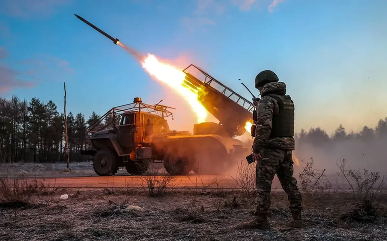 Nga nang tam ban cua bom luon, F-16 Ukraine cung phai “bo tay”-Hinh-9