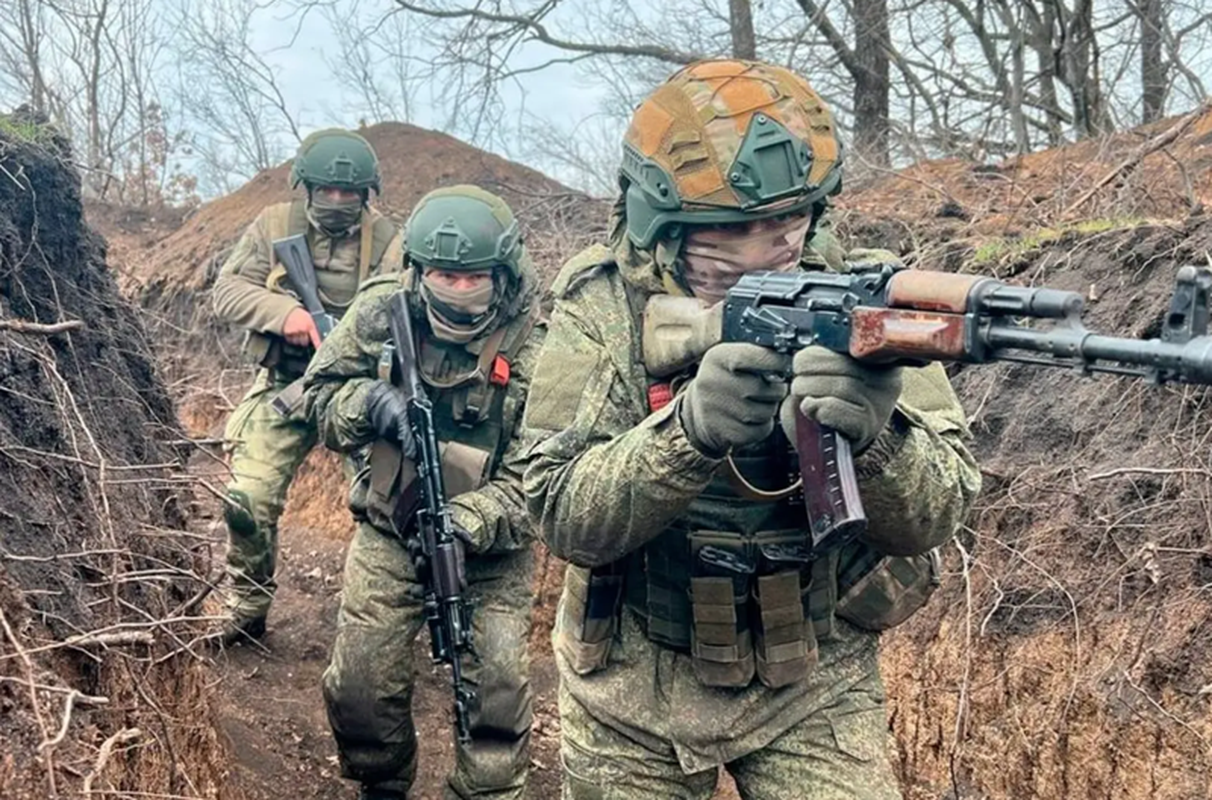 Gornal ruc lua, Nga vaUkraine buoc vao tran quyet chien tai Kursk-Hinh-7