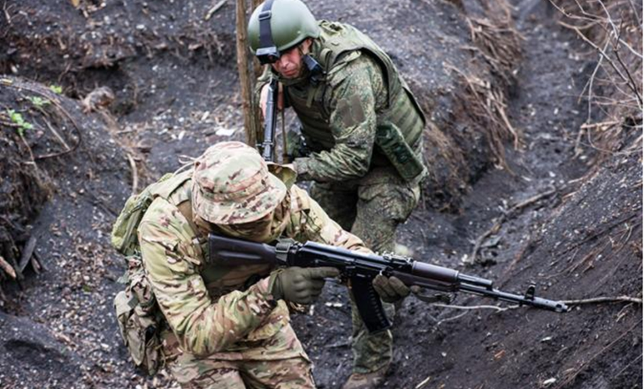 Don 'cam tu' Nga day Ukraine vao the nguy, chien su Donetsk nong ruc-Hinh-8