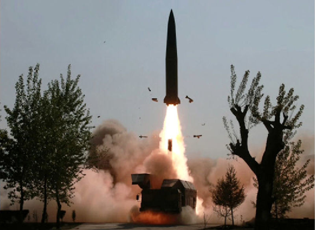 Lai lich ten lua “xuat quy nhap than” xe toac luoi phong khong Kiev-Hinh-13