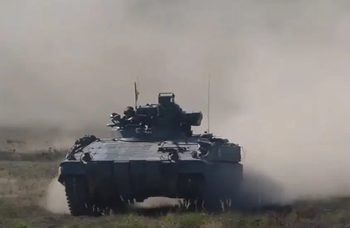 Doi mat don giang kep, Ukraine dung truoc nguy co “vua chien vua thu“-Hinh-3