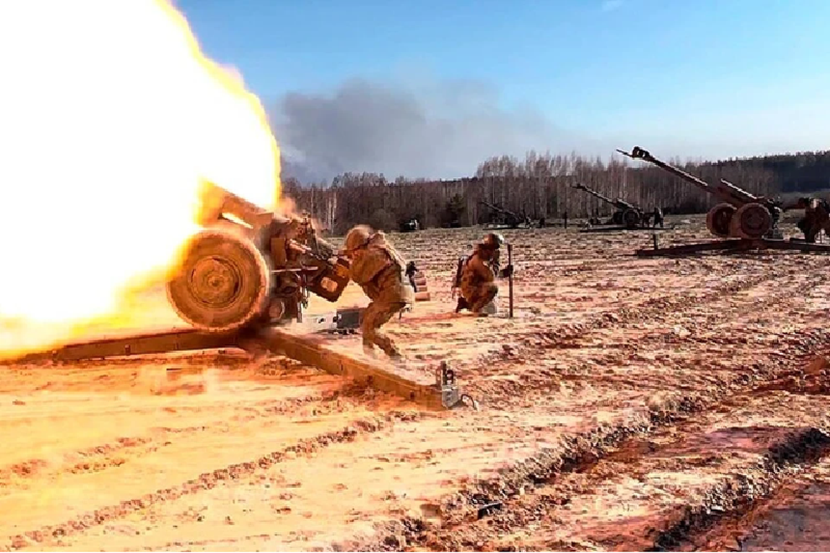 Doi mat don giang kep, Ukraine dung truoc nguy co “vua chien vua thu“