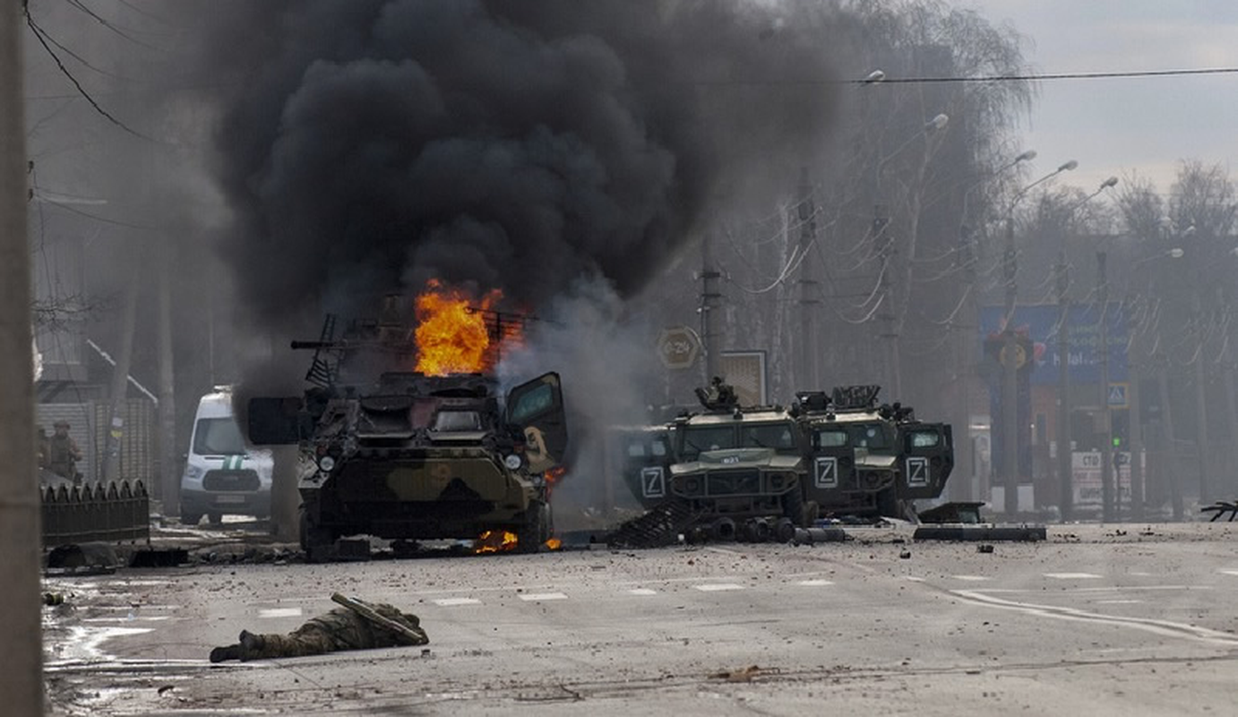 Mai tan cong de lay lai lanh tho, Ukraine bi Nga giang bay-Hinh-6